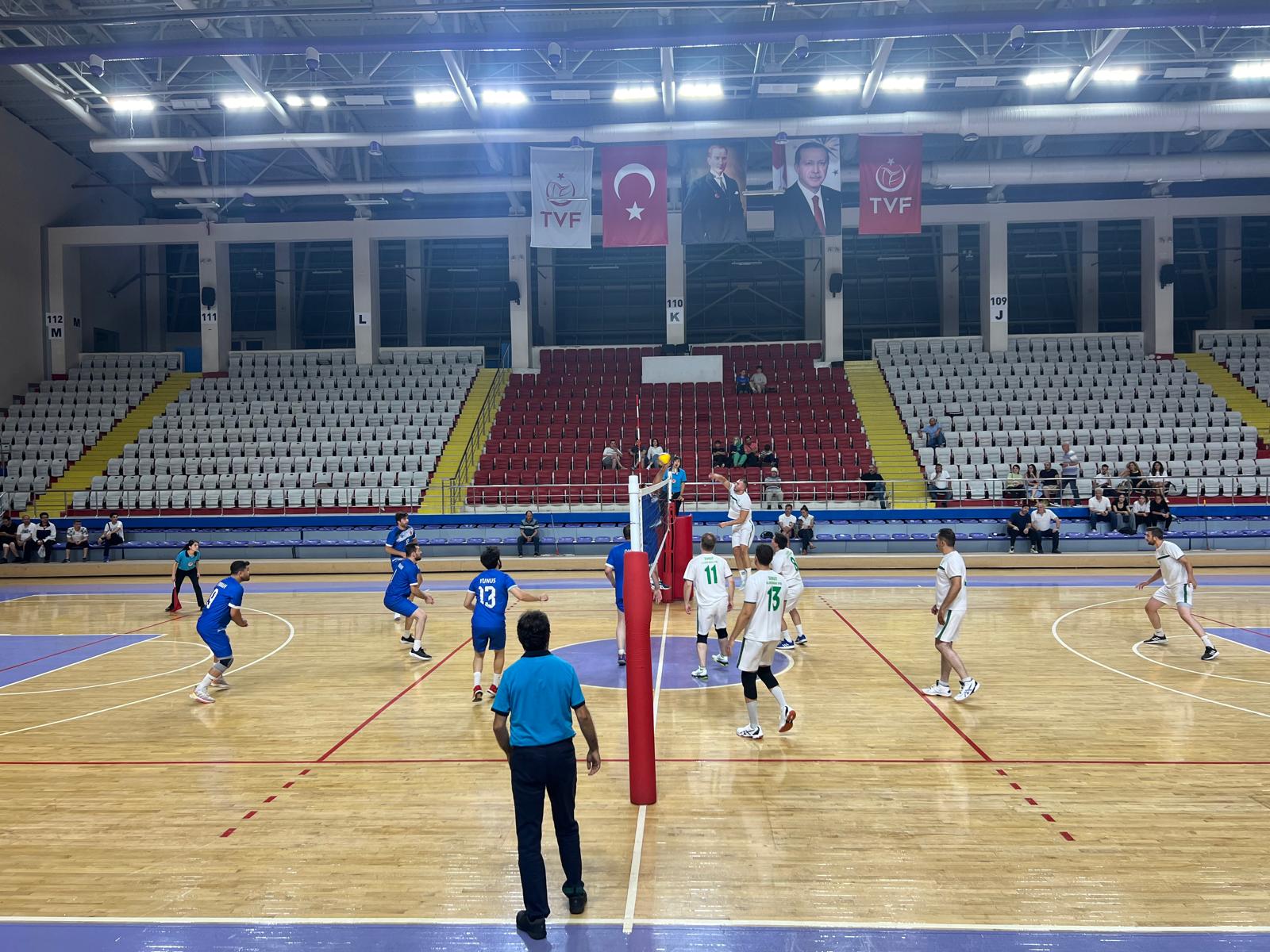 2024 Büyük Erkekler Voleybol Şampiyonası'nın Heyecan Dolu Finali
